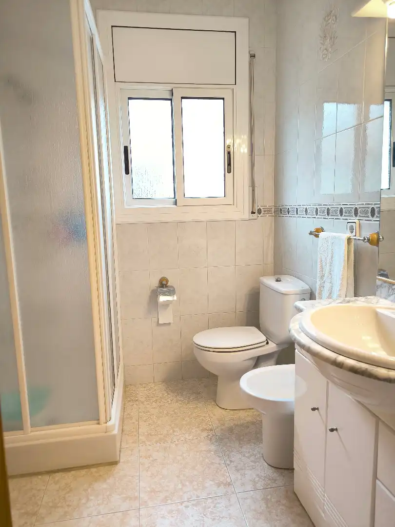 Baño de Casa o chalet en venta en Lliçà d'Amunt con Calefacción, Jardín privado y Terraza