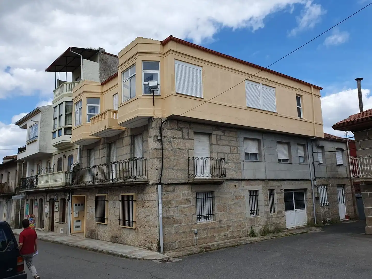 Vista exterior de Edificio en venta en Maside, Ourense