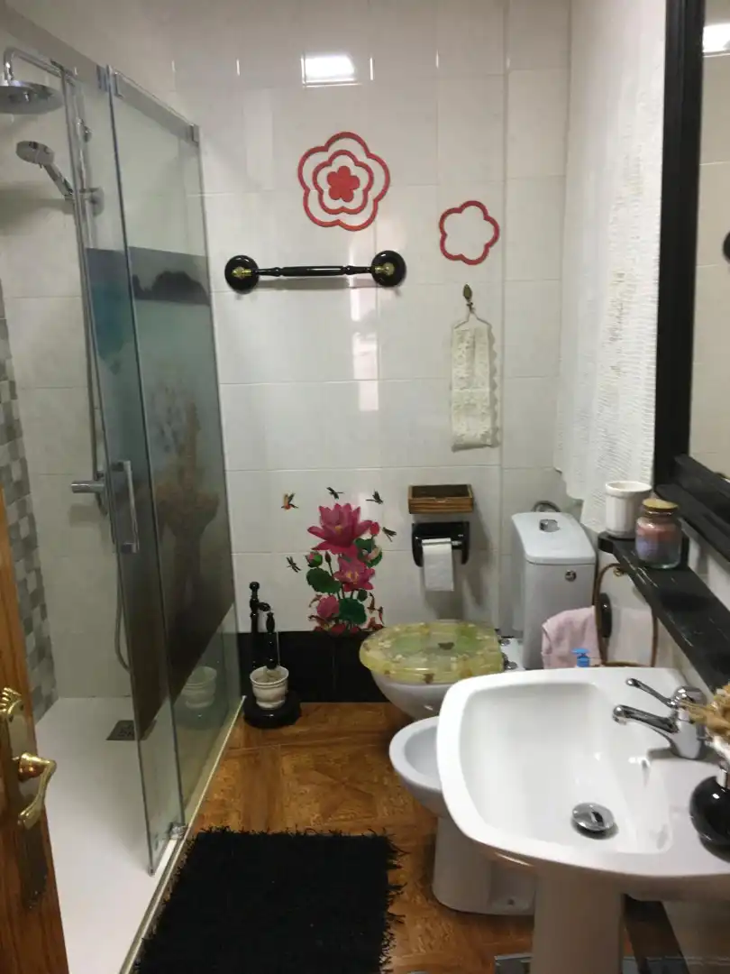 Baño de Casa o chalet en venta en Villardompardo con Aire acondicionado, Calefacción y Terraza