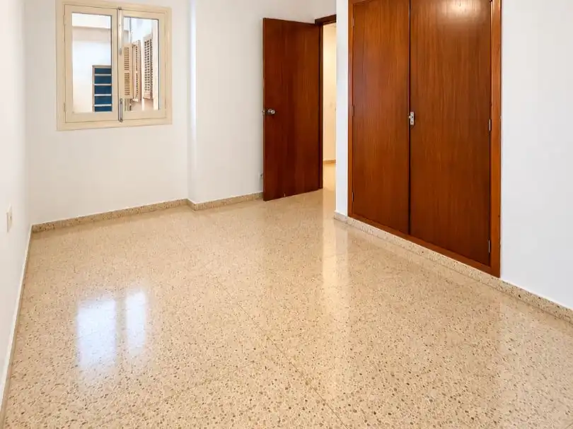 Piso en venta en  Palma de Mallorca con Terraza y Balcón