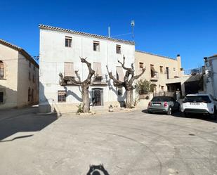 Außenansicht von Haus oder Chalet zum verkauf in Sant Cugat Sesgarrigues mit Heizung und Balkon