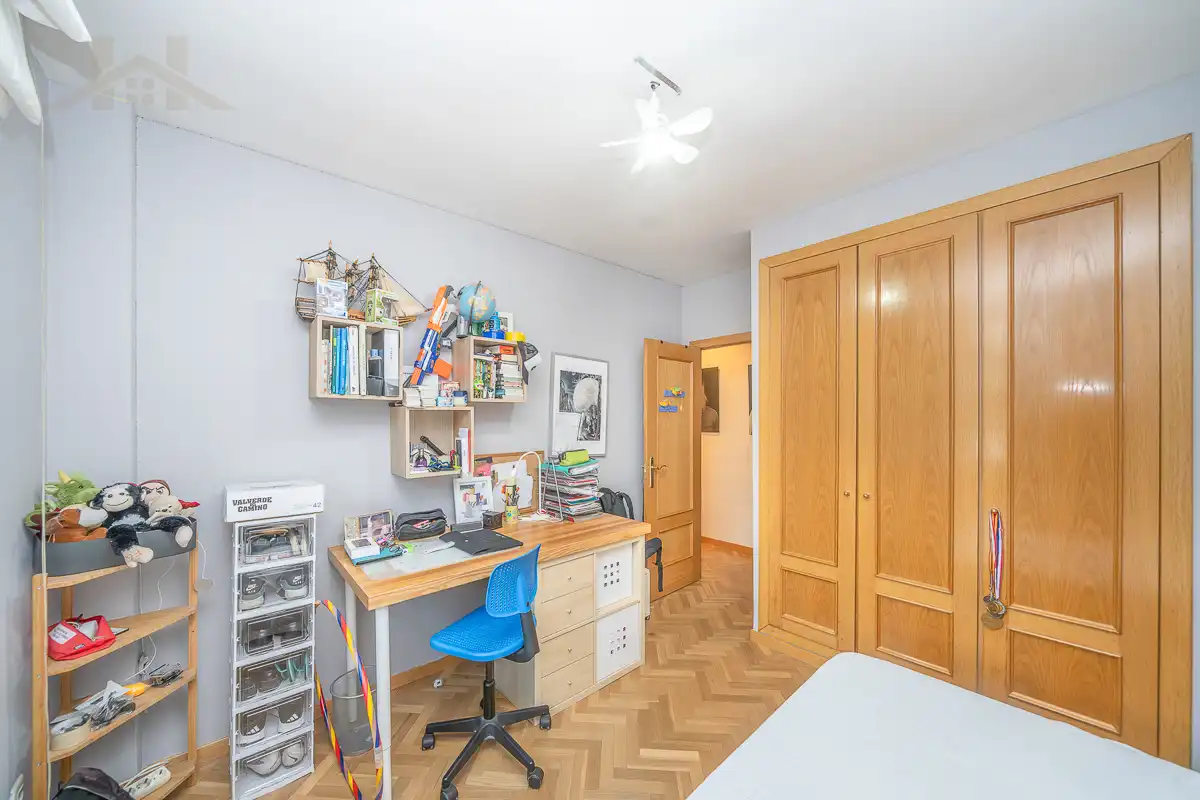 Bedroom of Duplexes for sale in Torrelodones  with Air Conditioner, Heating and Terrace