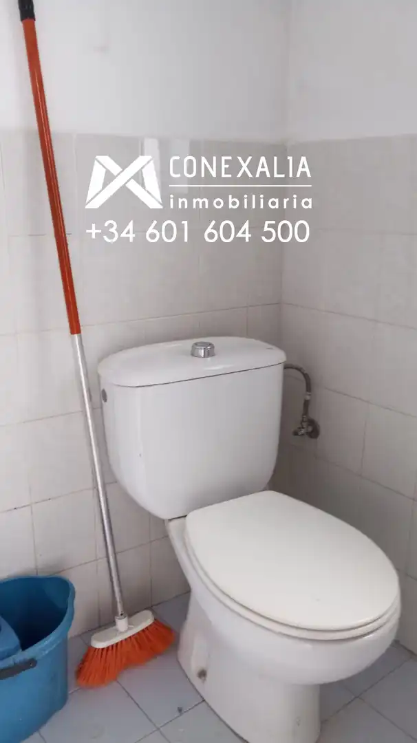 Badezimmer von Haus oder Chalet zum Verkauf in Olvera mit Terrasse, Abstellraum und Balkon