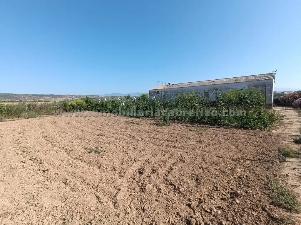 Nave industrial en venta en N/A, La Cava - Fardachón