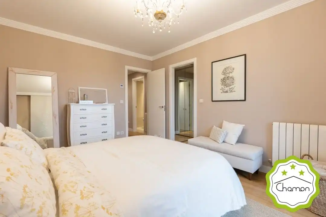 Habitación de Casa adosada en venta en Bilbao  con Calefacción, Jardín privado y Terraza