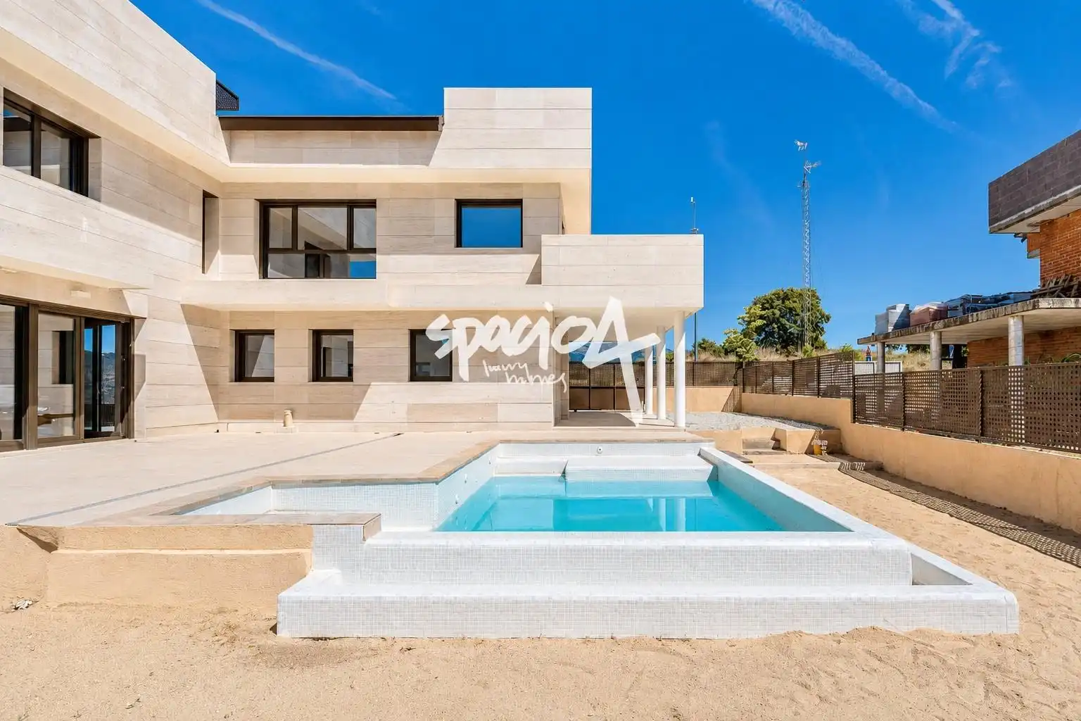 Doppelhaushälfte mit Pool zum Verkauf in Calle del Solano