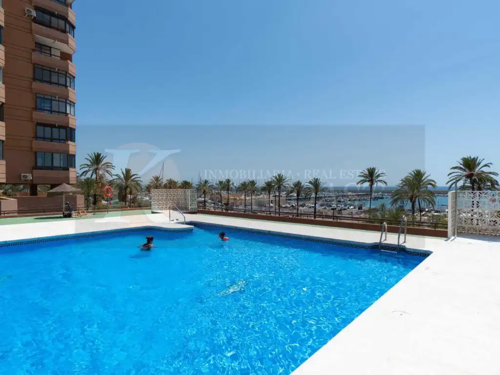 Vivienda con piscina en venta en Puerto Deportivo, imagen 24
