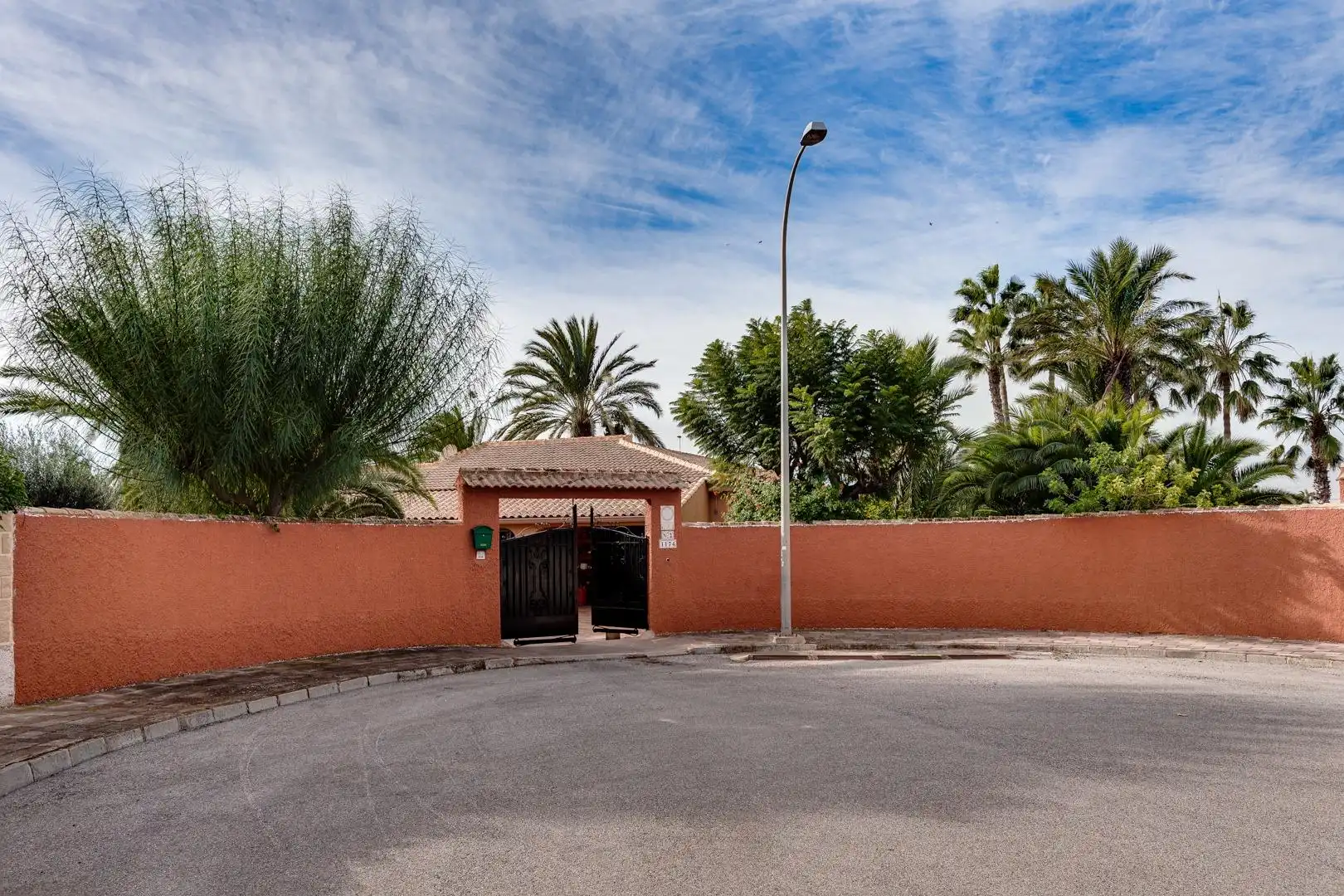 Villa mit Pool zum Verkauf in Calle HUELMA, imagen 3