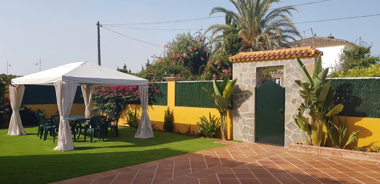 Garden of House or chalet for sale in Marbella  with Air Conditioner, Private garden and Terrace