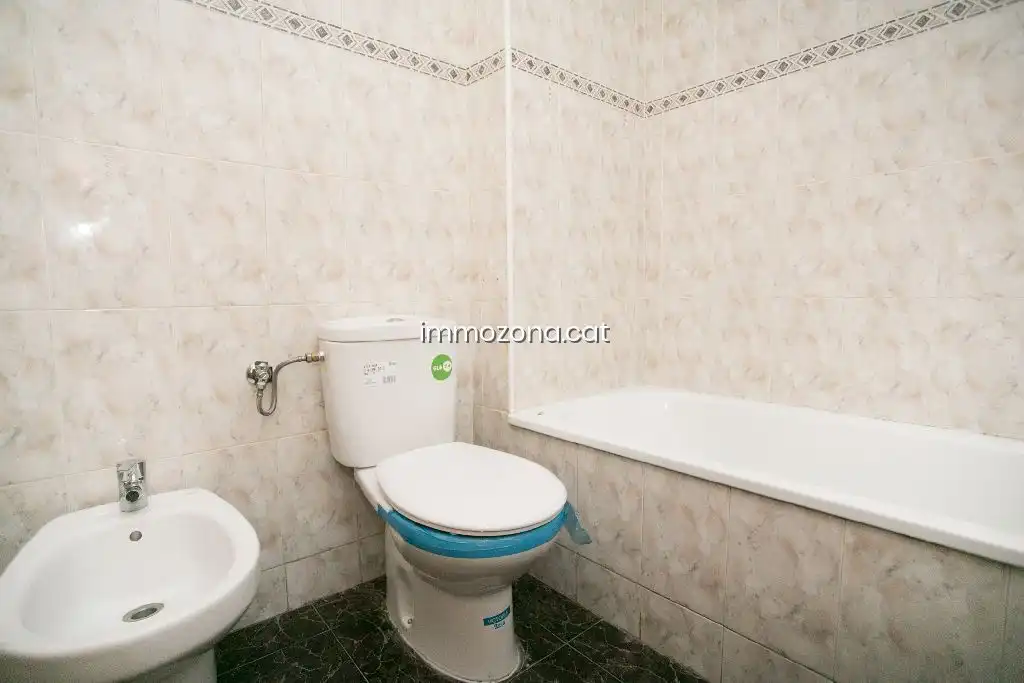 Bany de Apartament en venda en Palafrugell amb Balcó
