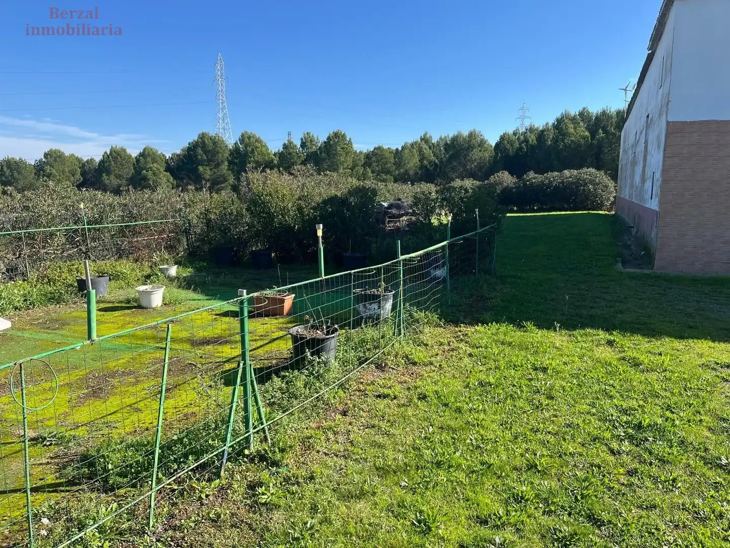 Nave industrial en venta en  Logroño