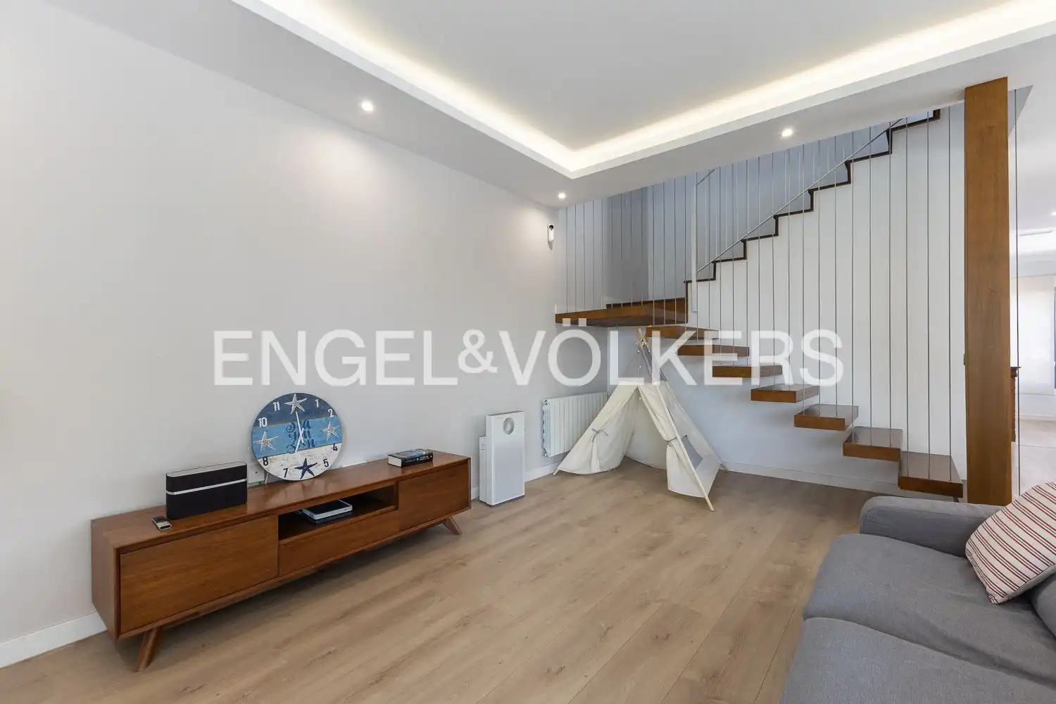 Sala de estar de Casa o chalet en venta en Torrent con Aire acondicionado, Calefacción y Jardín privado