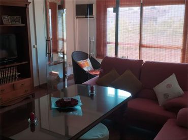 Flat for sale in Calle Julio Romero de Torres 8