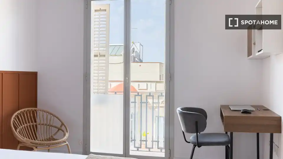 Balcony of Flat for rent in Barcelona  with Air Conditioner, Heating and Furnished