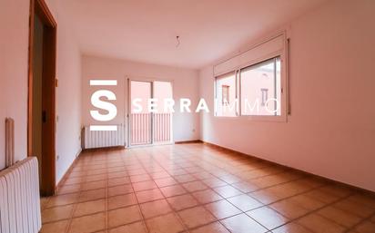 Living room of Flat for sale in Vilanova i la Geltrú  with Air Conditioner, Heating and Private garden