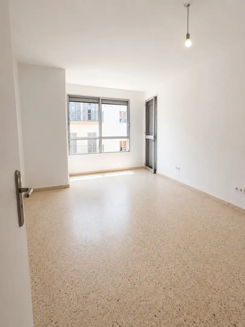 Balcony of Apartments for rent in  Palma de Mallorca  with Air Conditioner, Heating and Oven