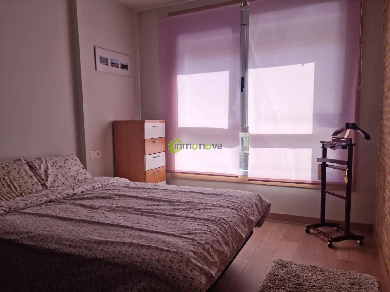 Habitación de Piso en venta en Cangas  con Calefacción y Trastero