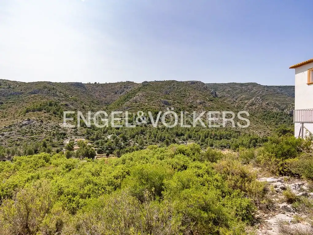 Casa o xalet en venda en Pedreguer amb Aire condicionat, Calefacció i Jardí privat