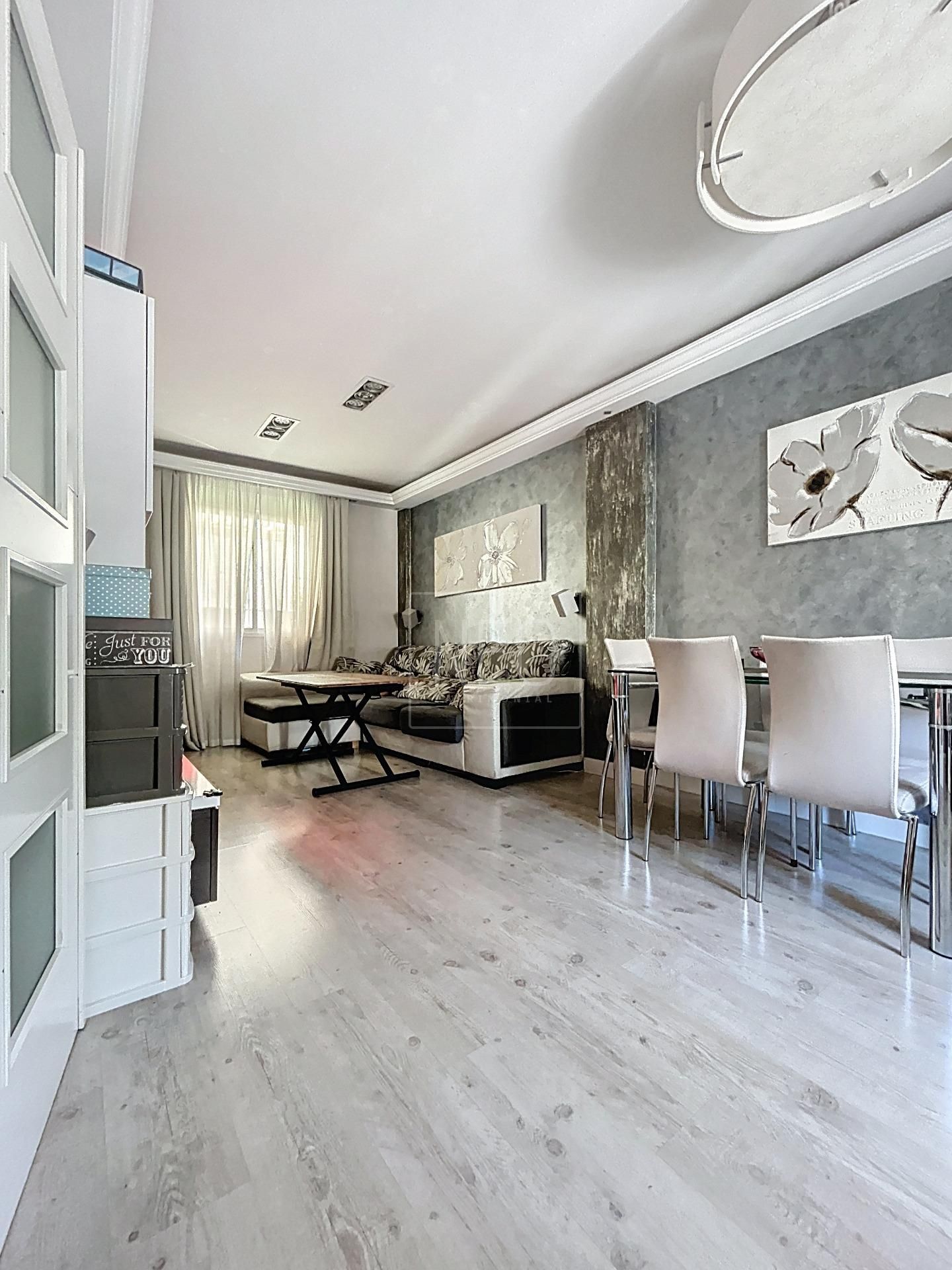Living room of Single-family semi-detached for sale in Atarfe  with Air Conditioner