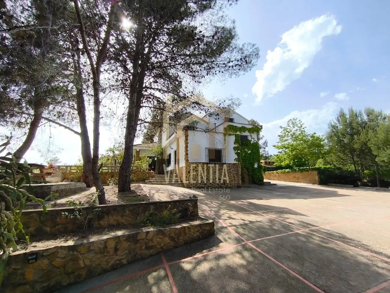 Außenansicht von Country house zum Verkauf in Alborache mit Heizung, Privatgarten und Terrasse