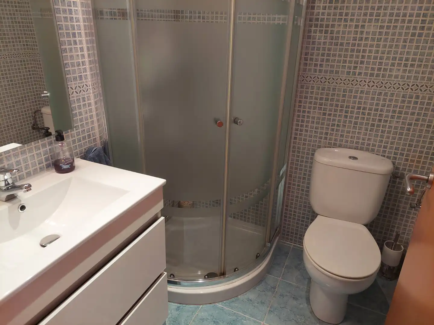 Baño de Piso en venta en Manresa con Aire acondicionado, Calefacción y Trastero