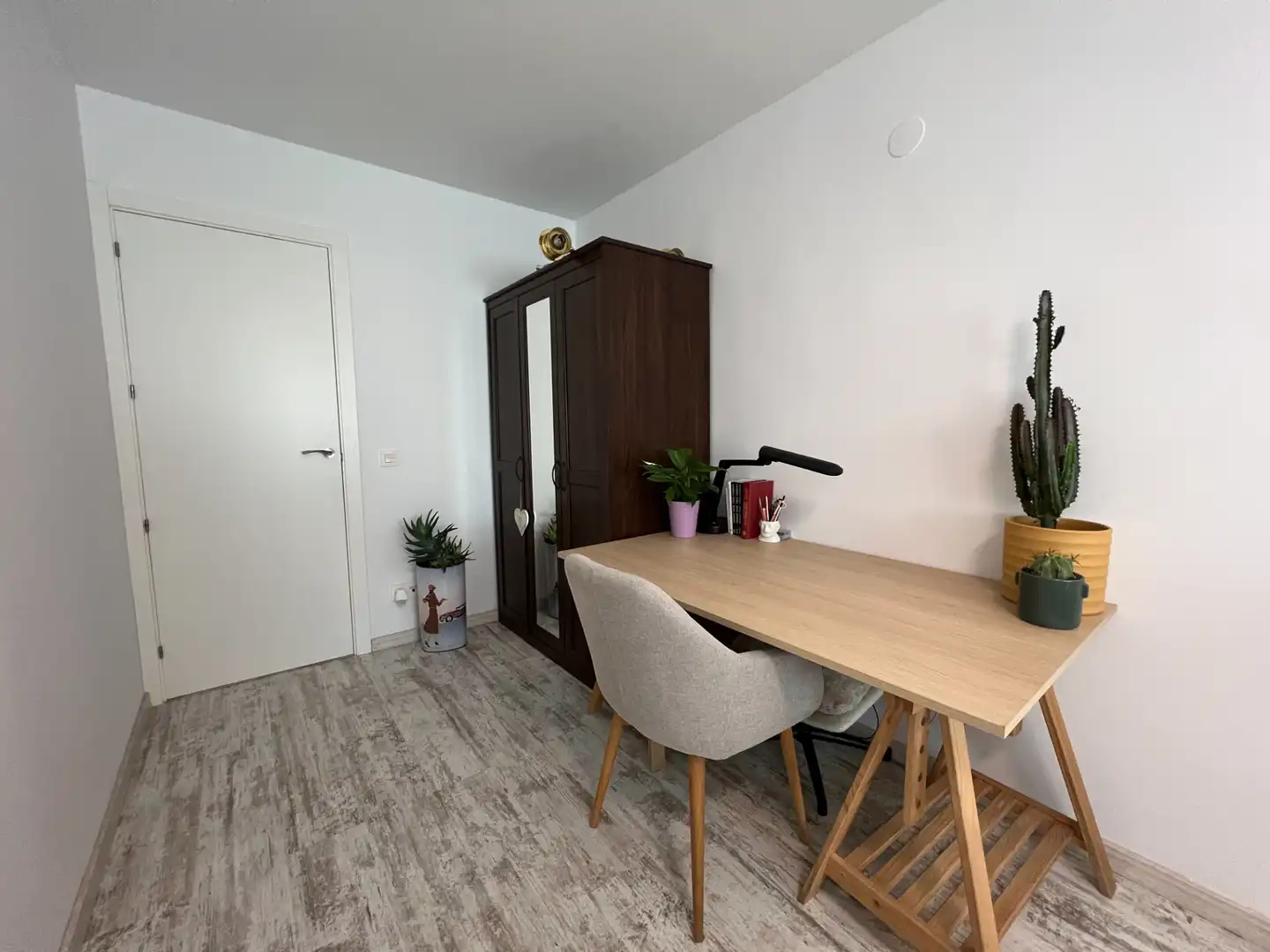 Habitación de Piso en venta en Jaca con Terraza y Amueblado