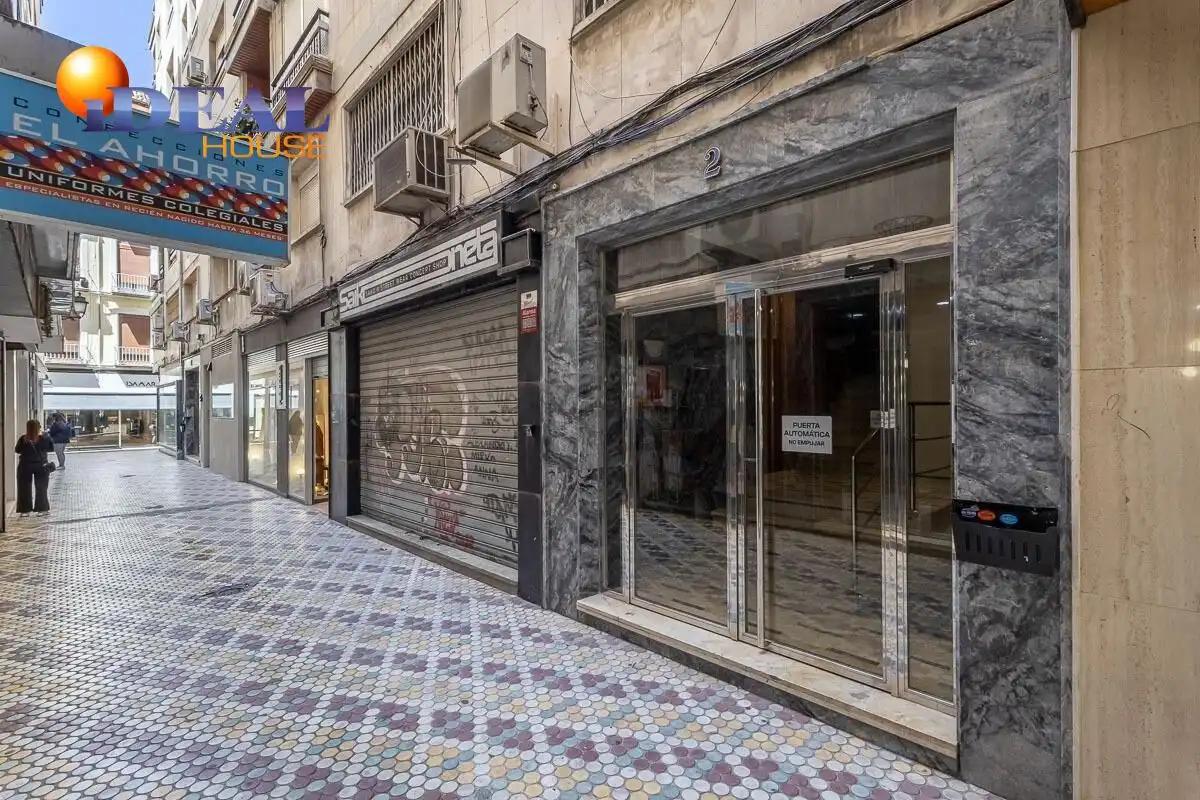 Flat with terrace for sale in Pasaje Conde Alcalá 2, imagen 2