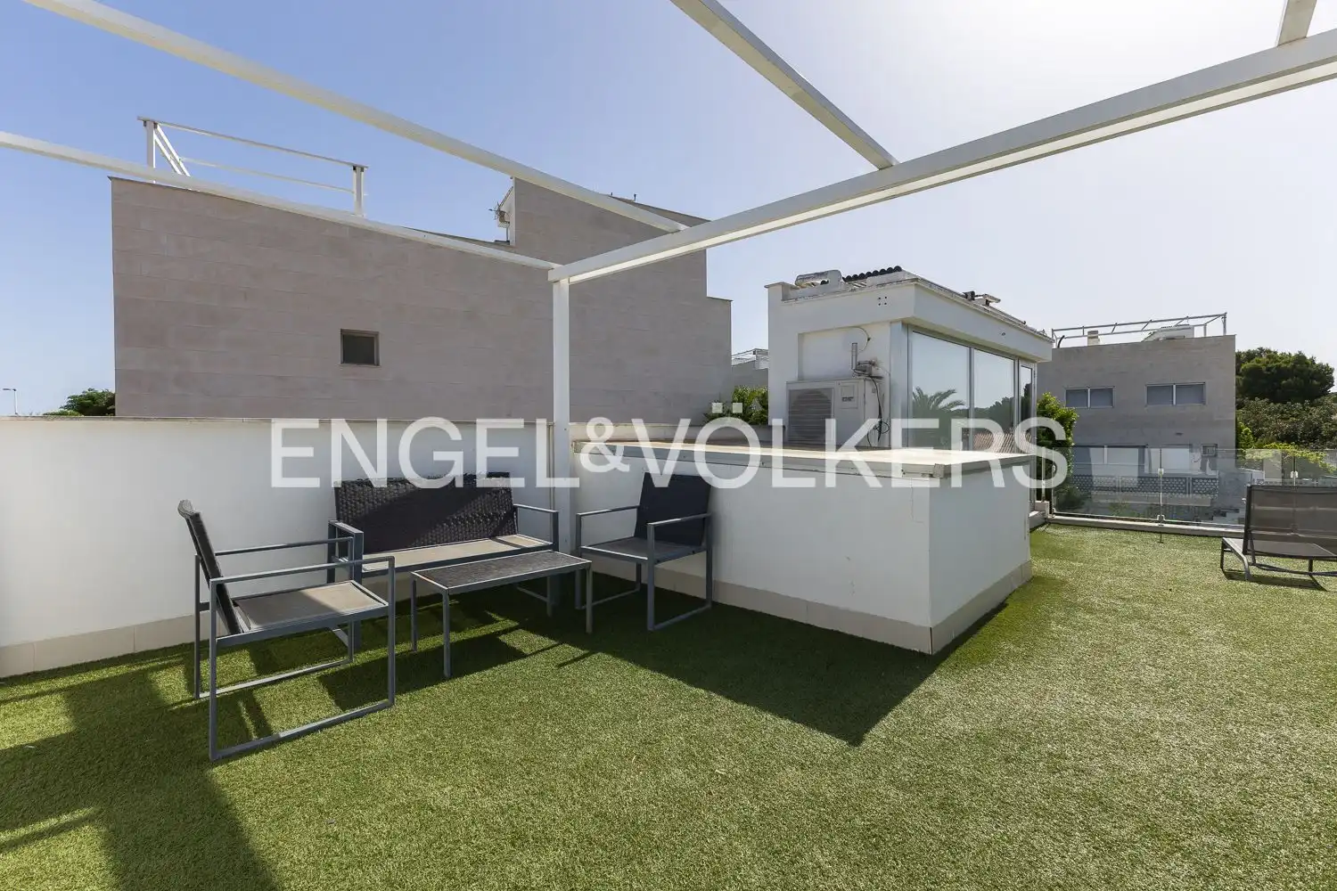 Terrace of Houses for rent in Dénia  with Air Conditioner, Heating and Private garden