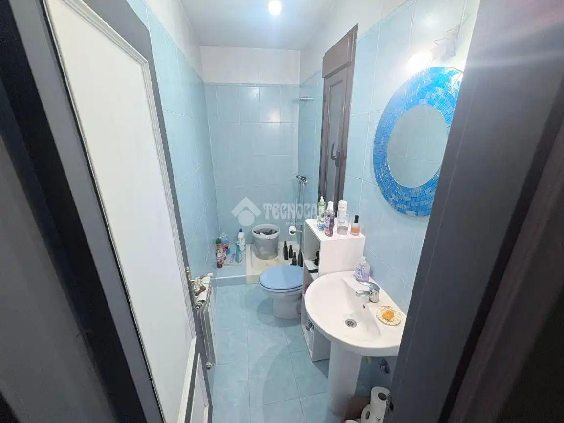 Baño de Casa adosada en venta en Velada con Aire acondicionado, Calefacción y Jardín privado