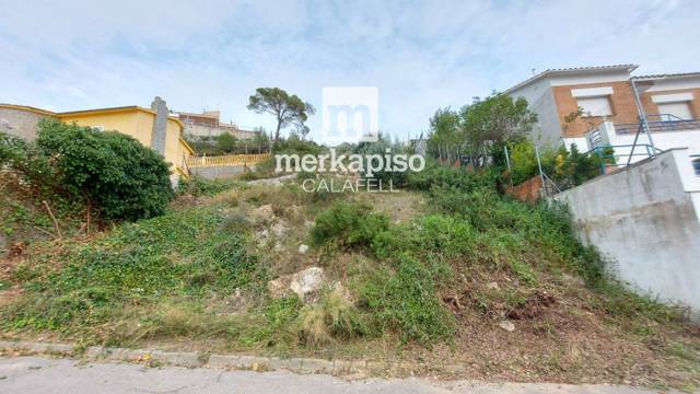 Terreno en Venta en Devesa de girona en Brises de Calafell