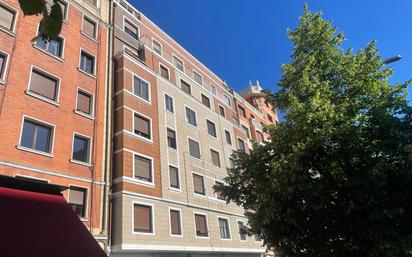 Exterior view of Flat for sale in Bilbao   with Balcony