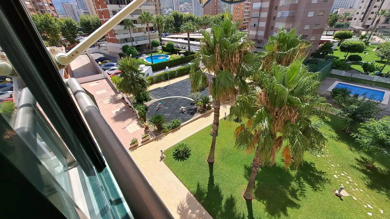 Apartamento con piscina en venta en Rincón de Loix, imagen 4