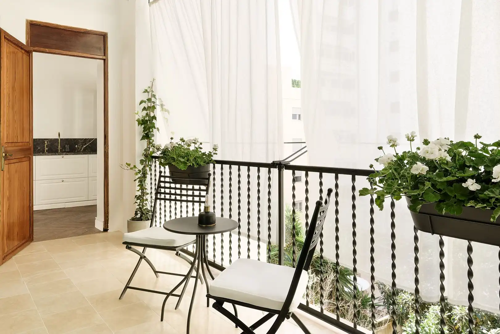 Terrasse von Wohnungen zum Verkauf in  Palma de Mallorca mit Terrasse und Balkon