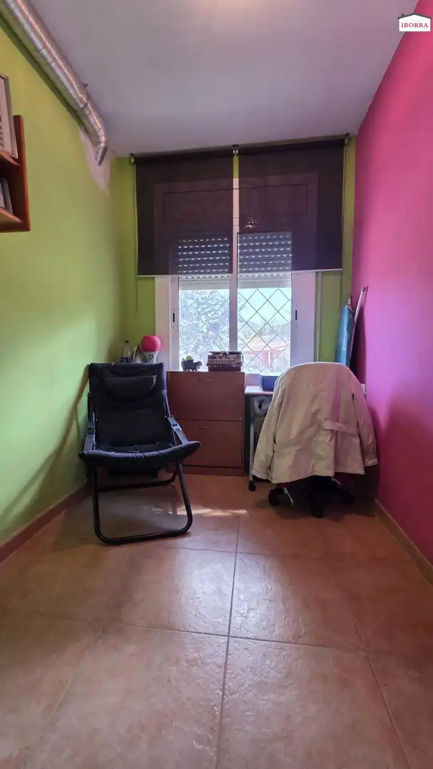Dormitori de Casa o xalet en venda en Tordera amb Calefacció, Jardí privat i Traster