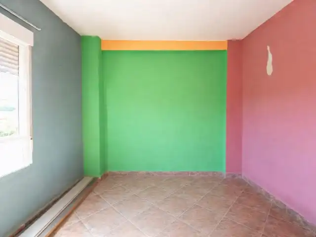 Dormitori de Finca rústica en venda en Alzira amb Jardí privat i Piscina