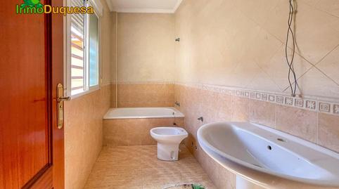 Foto 3 de Casa adosada en venda a Iznalloz, Granada