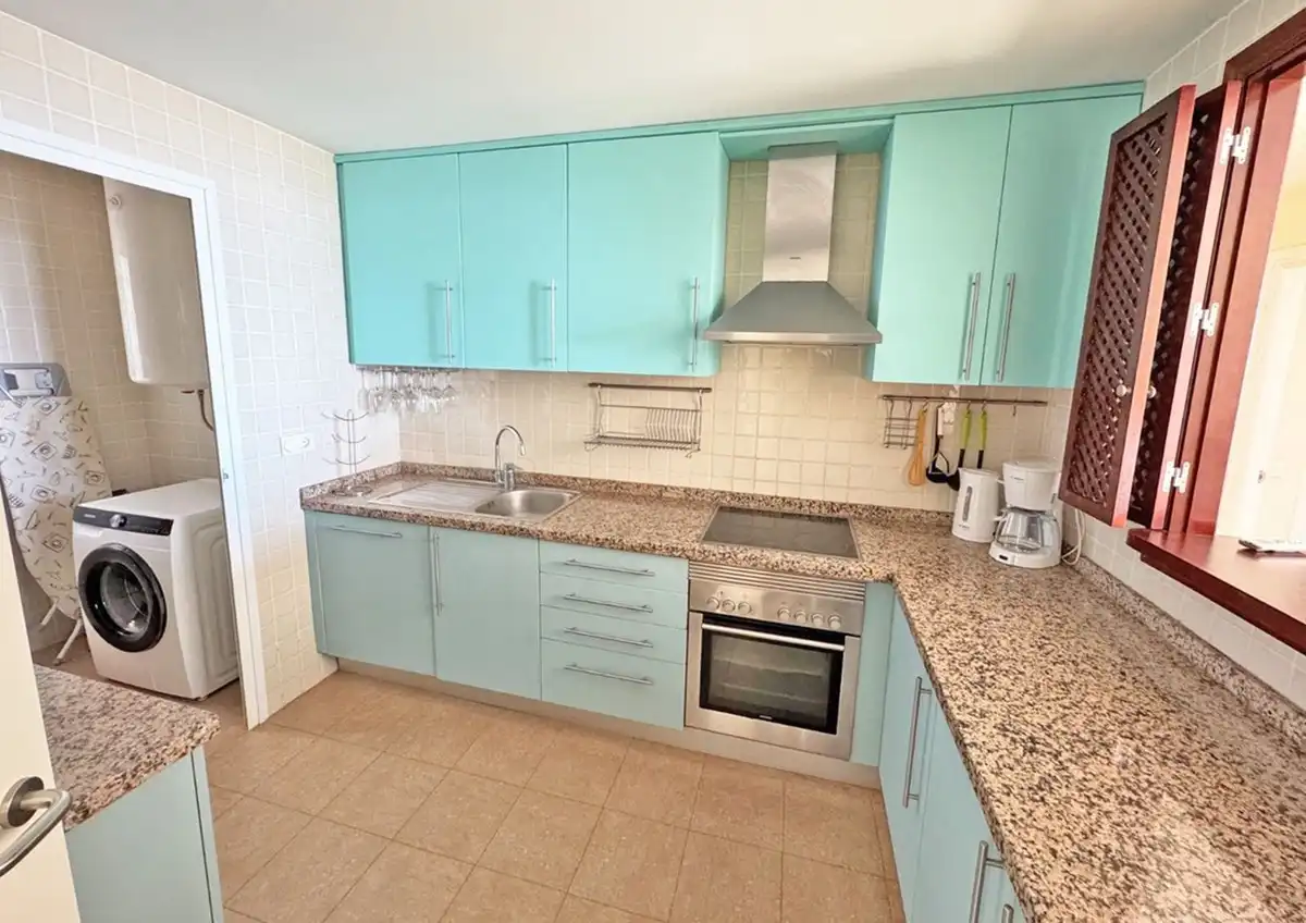 Apartment with pool for sale in La Alcaidesa, imagen 5