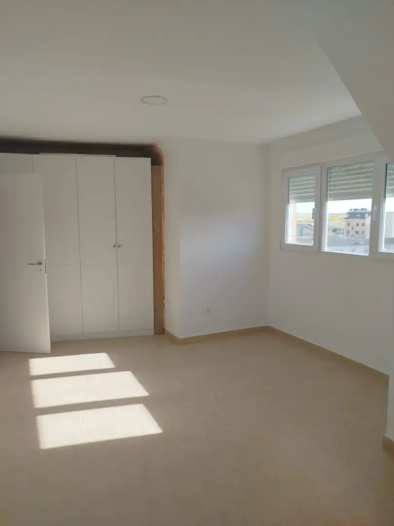 Dúplex amb ascensor en venda a Casarrubios del Monte pueblo, imagen 3
