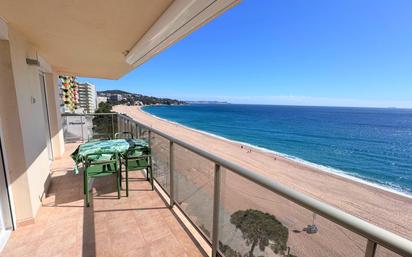 Dormitori de Apartament en venda en Castell-Platja d'Aro amb Aire condicionat i Balcó
