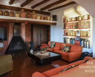 Living room of Country house for sale in Cornellà de Llobregat  with Air Conditioner, Heating and Private garden
