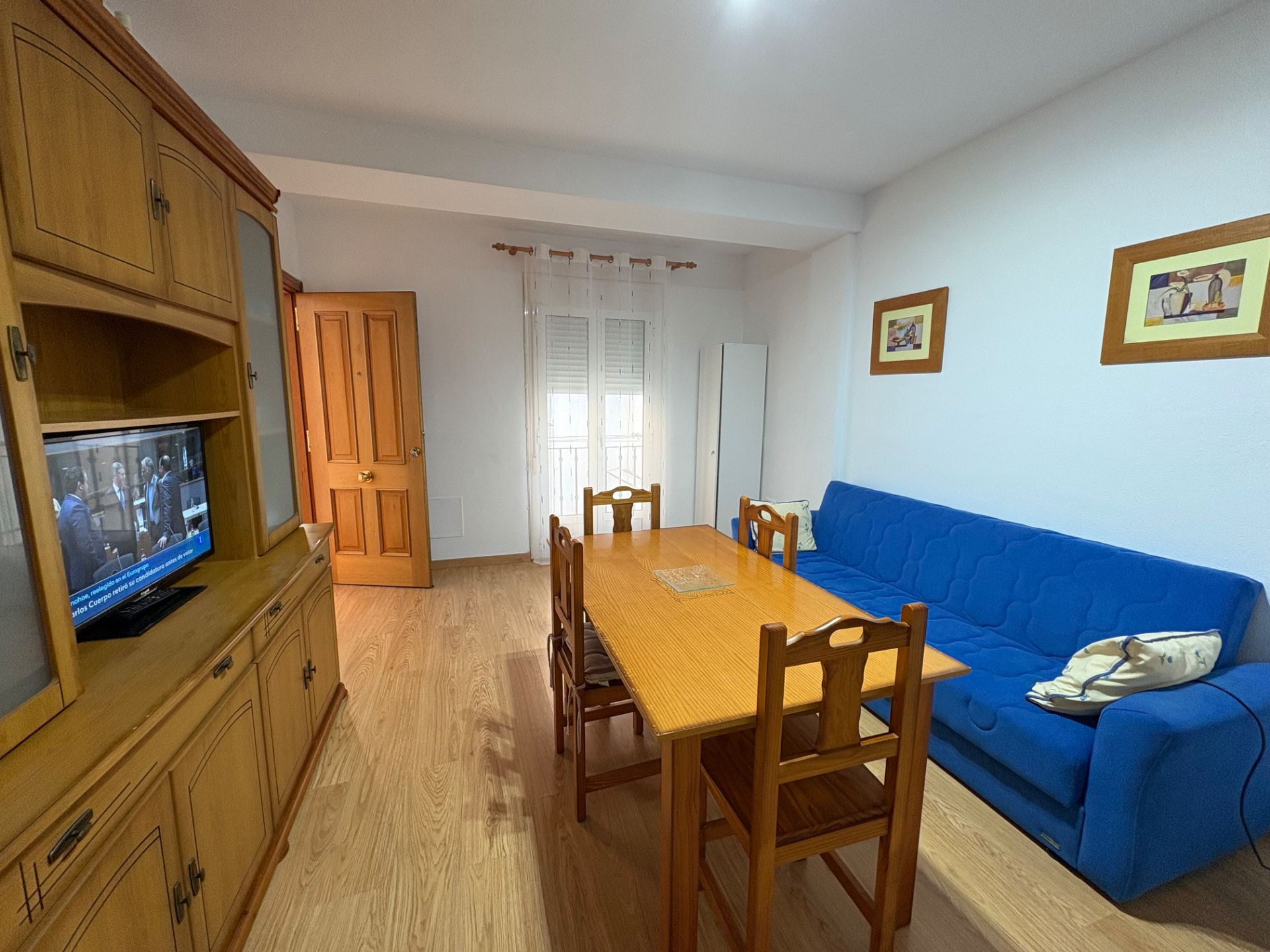Dining room of Apartment to rent in Llerena  with Air Conditioner, Heating and Parquet flooring