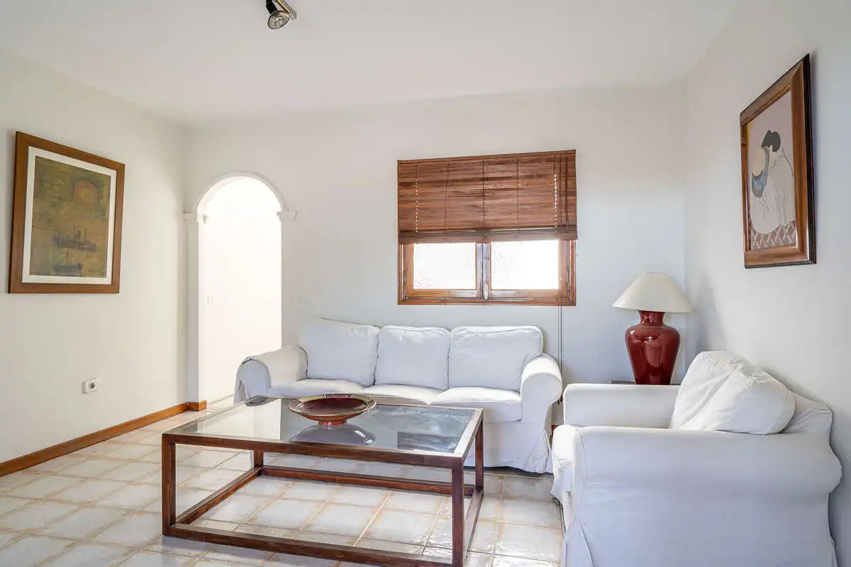 Living room of Flat for sale in Arrecife  with Terrace and Furnished