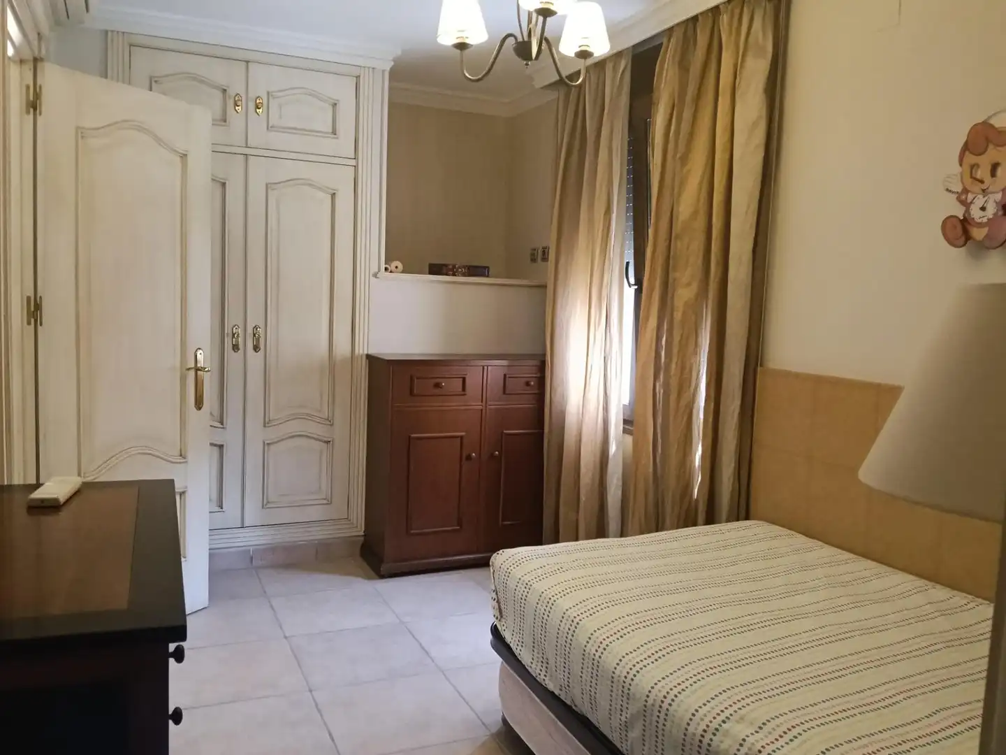 Dormitori de Casa o xalet en venda en Conil de la Frontera amb Aire condicionat, Jardí privat i Terrassa
