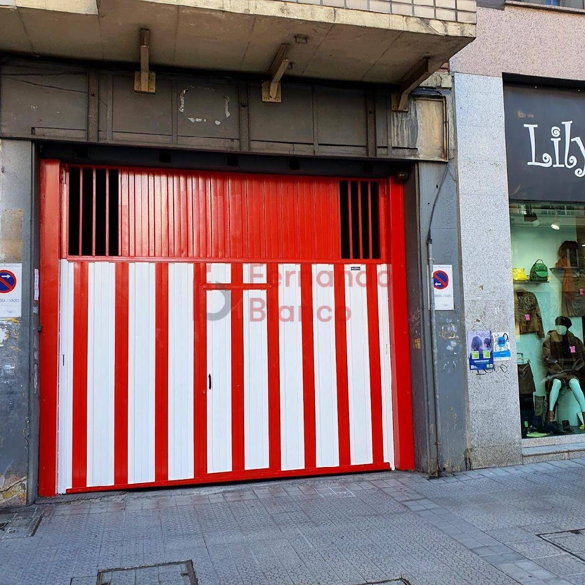 Vista exterior de Garatge en venda en Bilbao 