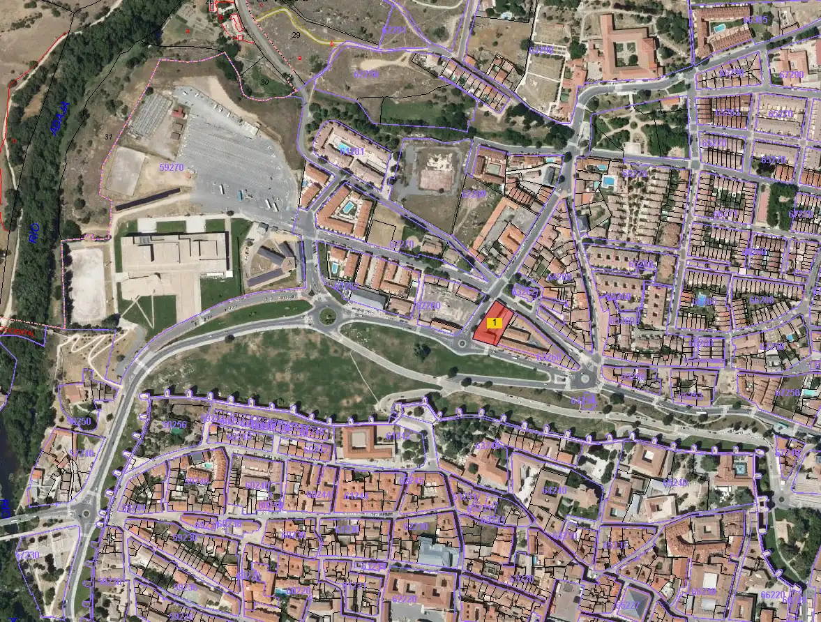 Industrial land for sale in Ávila