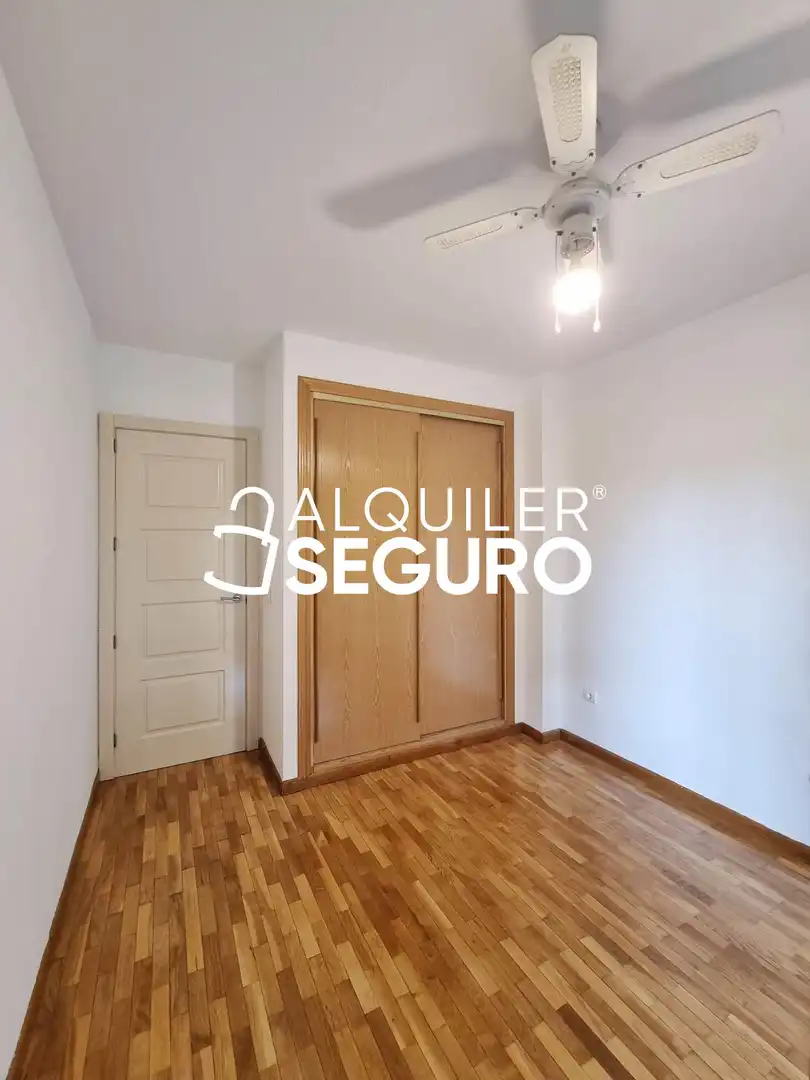 Habitación de Casa o chalet de alquiler en Pozuelo de Alarcón con Aire acondicionado, Calefacción y Terraza