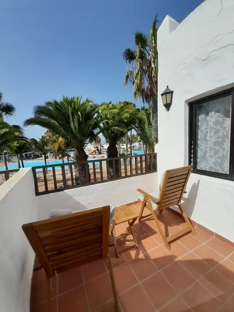 Apartament amb piscina en venda a Avenida FUERTEVENTURA, imagen 3