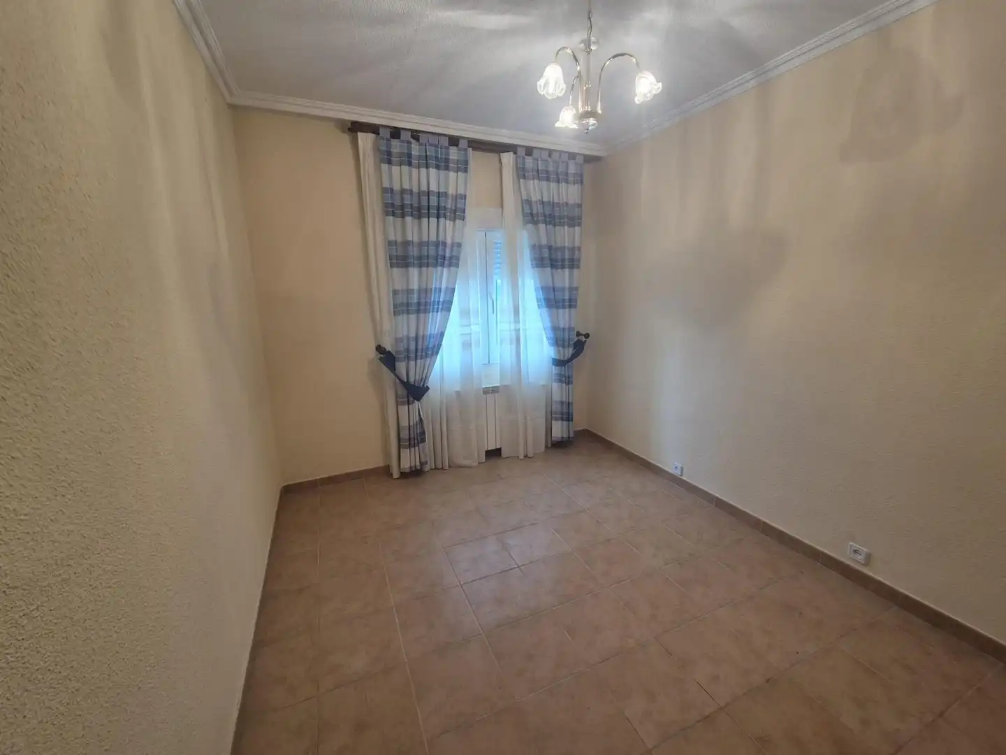 Habitación de Finca rústica en venta en Villanueva de Perales con Aire acondicionado y Calefacción