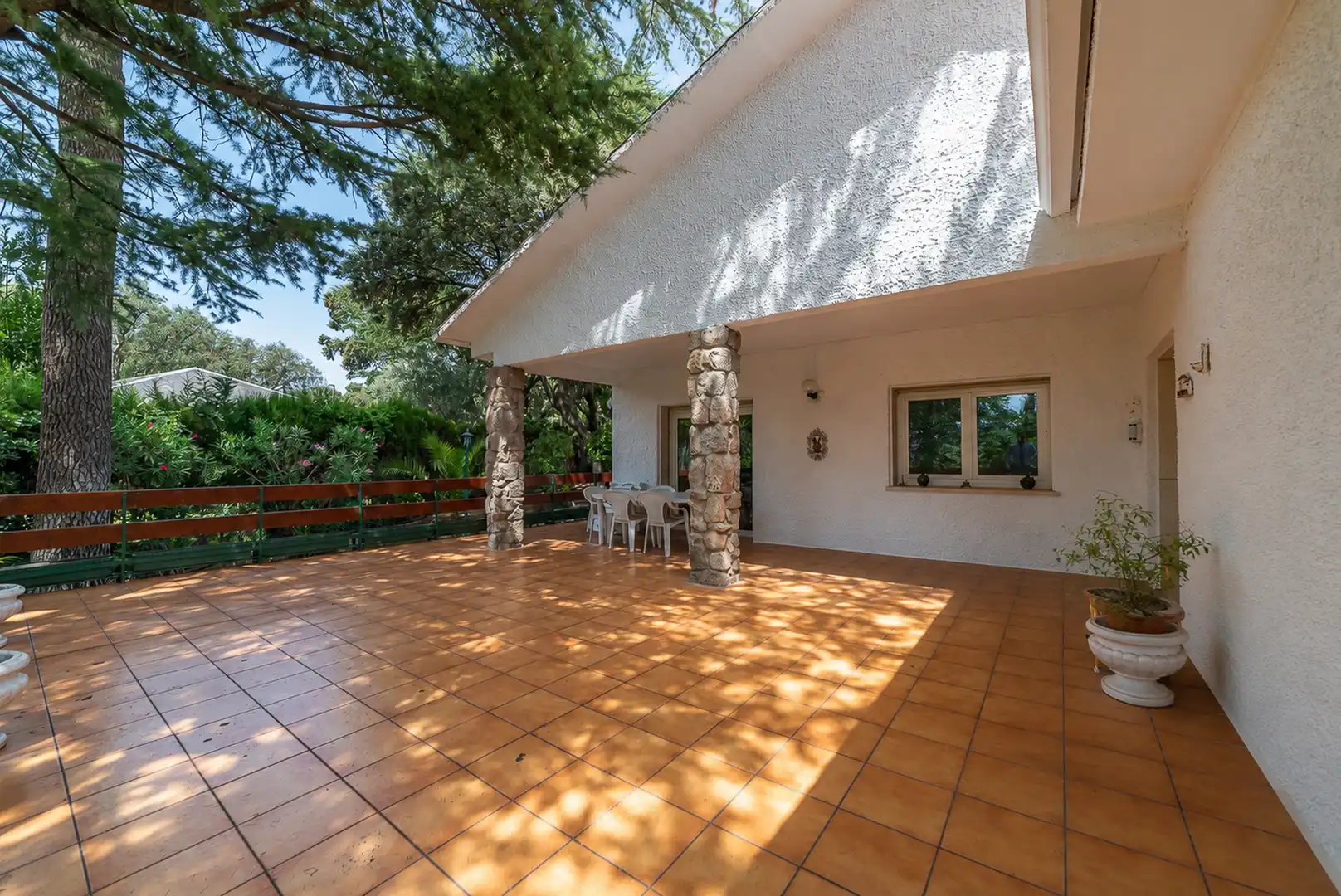Terrassa de Casa o xalet en venda en El Escorial amb Calefacció, Jardí privat i Terrassa