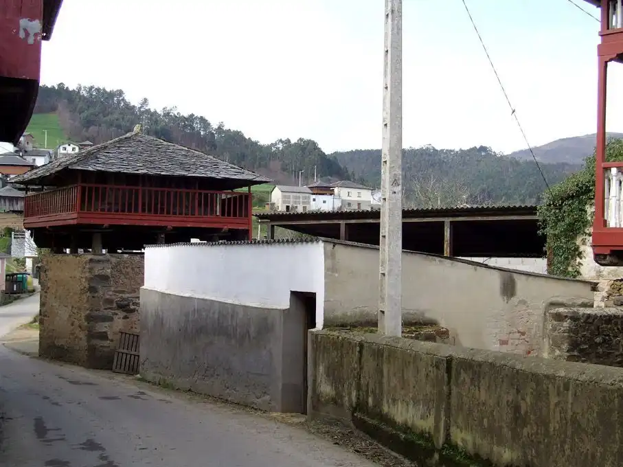 Adossat en venda a Valdés - Luarca, imagen 2